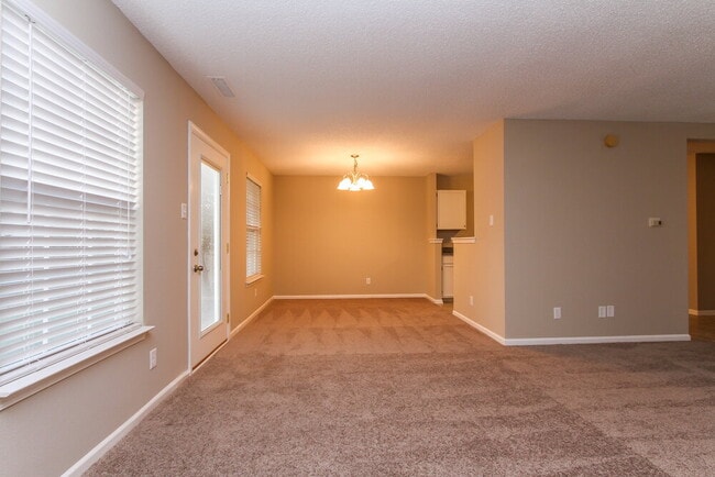 Photo - 16711 Aulton Dr