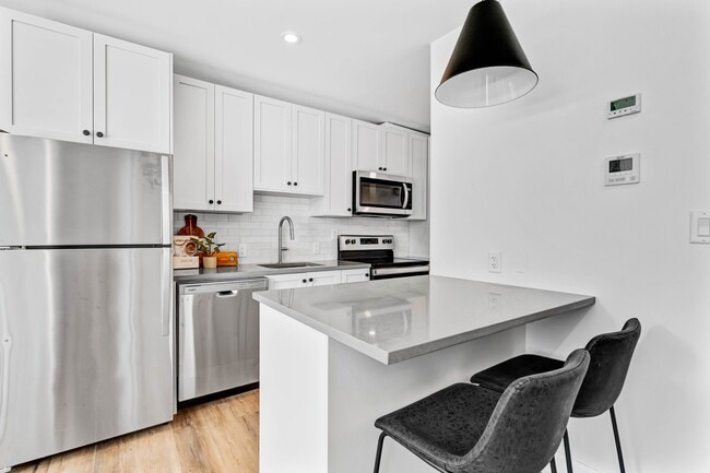 Photo - 157 Sanford Ave