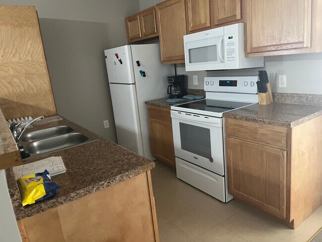 Photo - 1621 Broadway St Unit Holy Life MBC apartments
