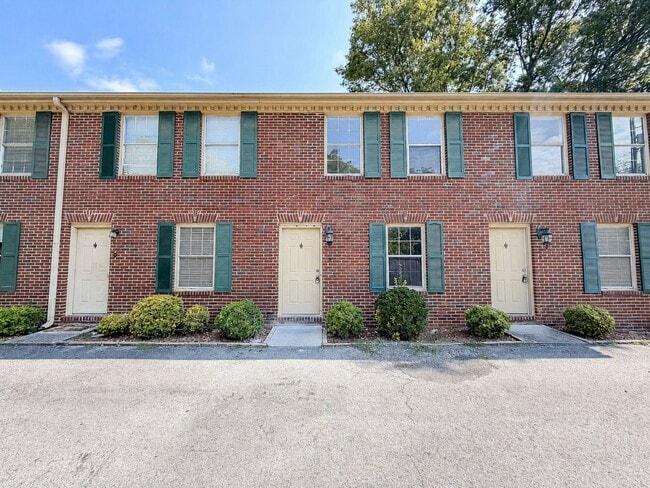 Photo - 2827 Dayton Blvd Unidad 2