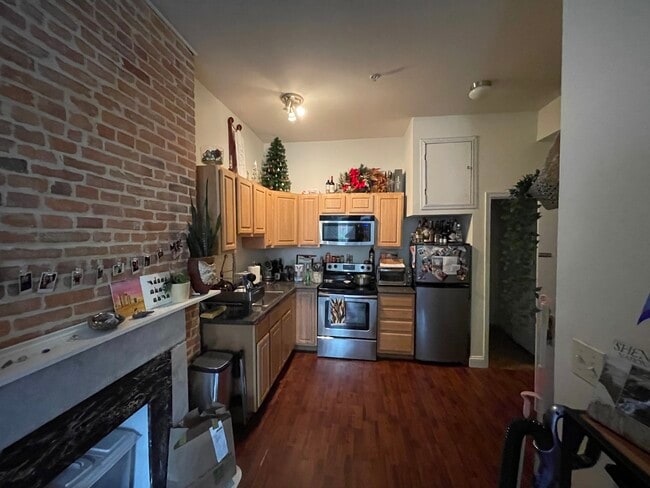 Photo - 927 N Calvert St Unit 2F