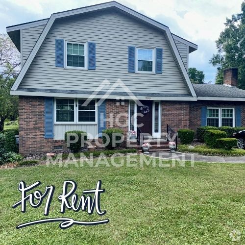 Building Photo - 209 Fairway Dr Rental