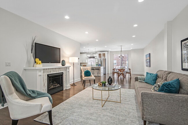 Photo - 8146 Lincoln Ave