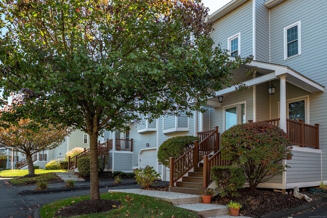 Photo - 1 Munson Dr Unit 3