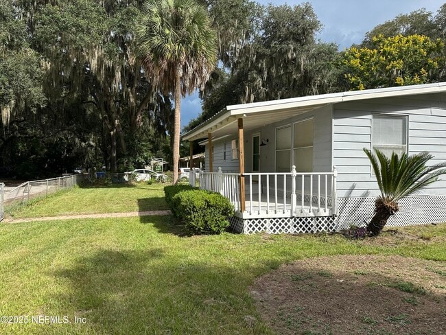Photo - 1104 Harmony Dr N
