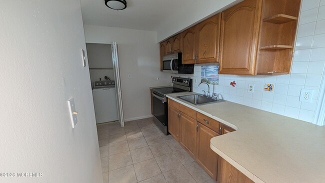 Photo - 230 Sawmill Rd Unit A