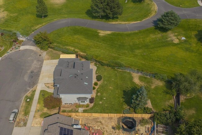 3415 S Morrill Dr