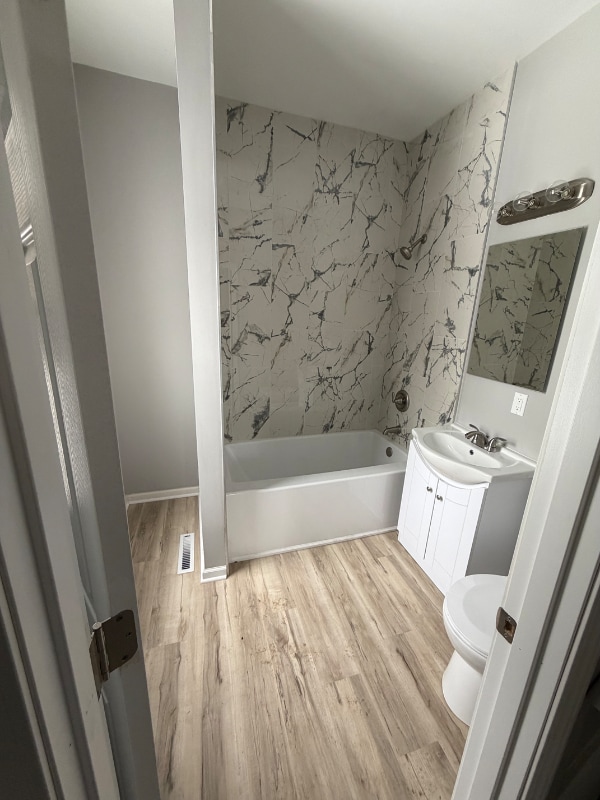 Photo - 1646 Center St Unidad Upper