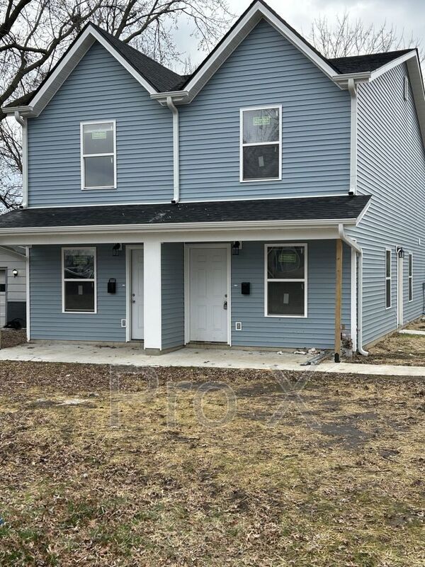 Building Photo - 518 E Monroe St Unit Apt. A