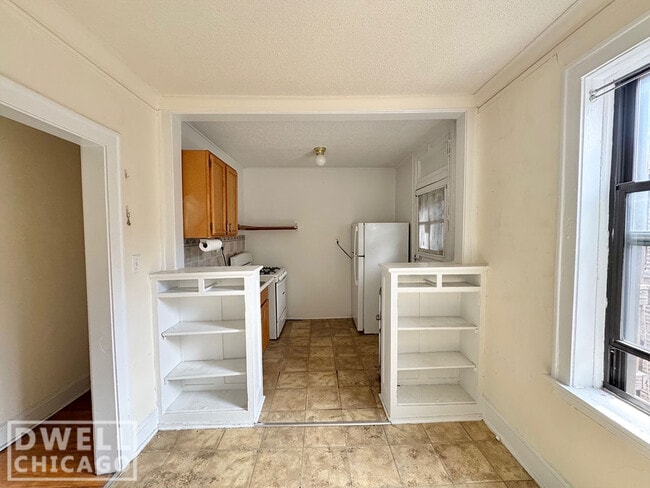 Photo - 2300 N Spaulding Ave Unit 1