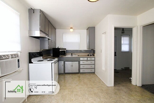 Photo - 2970 Anita St Unit A