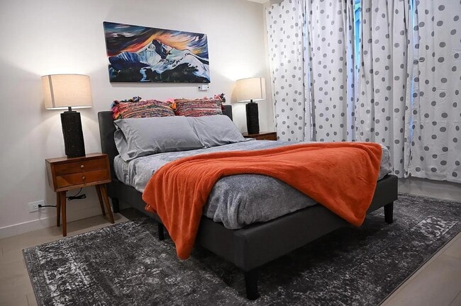 Photo - 2082 Dennison Ln