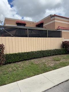 Building Photo - 6138 Seven Springs Blvd Rental