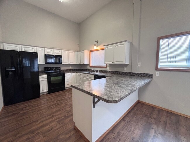 Photo - 1420 SE Township Rd