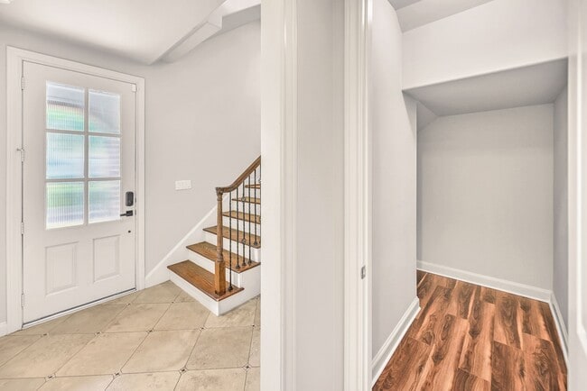 Photo - 9644 Knight Rd