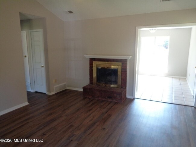 Photo - 6120 Somerset Dr