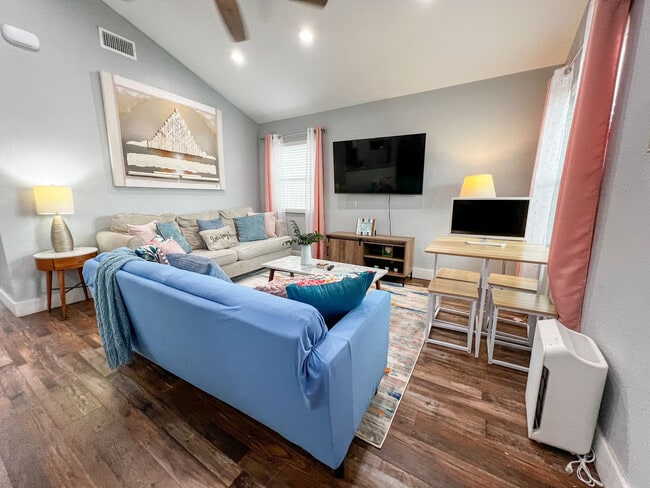 Photo - 511 N Racine St Unidad ID1268431P