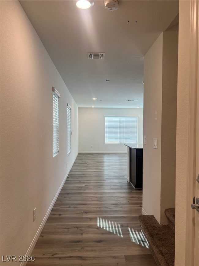 Photo - 6869 Calvitero St