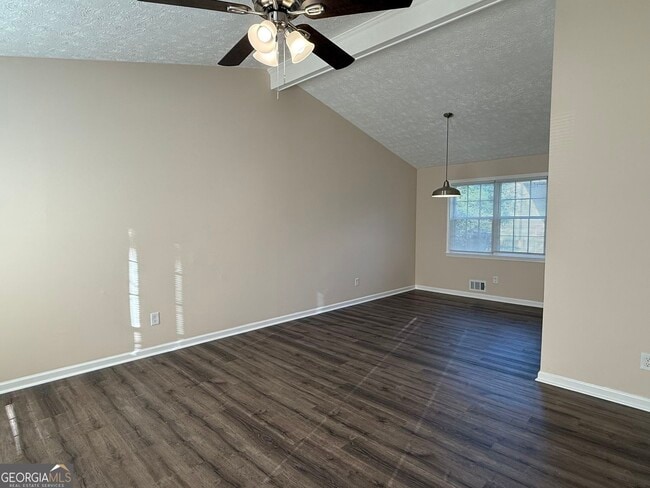 Photo - 10111 Settlers Grove Rd NE