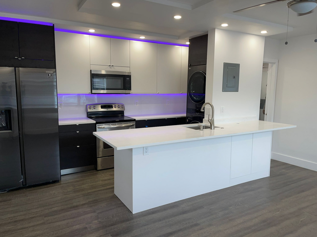 Photo - 1100 NE 9th Ave Condo Unit 101