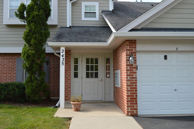 Photo - 2435 Raleigh Ct Townhome