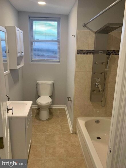 Photo - 6001 N 17th St Unidad 404