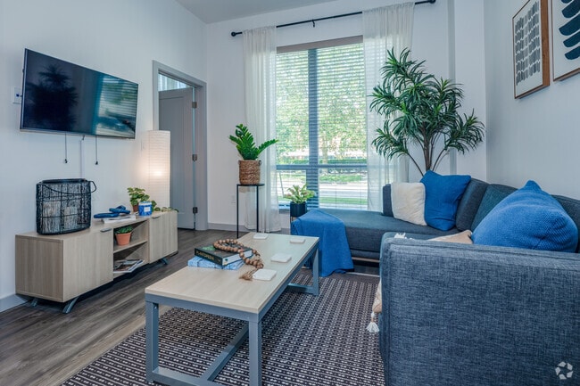 1BR, 1BA - 500SF - Livingroom - Legacy202