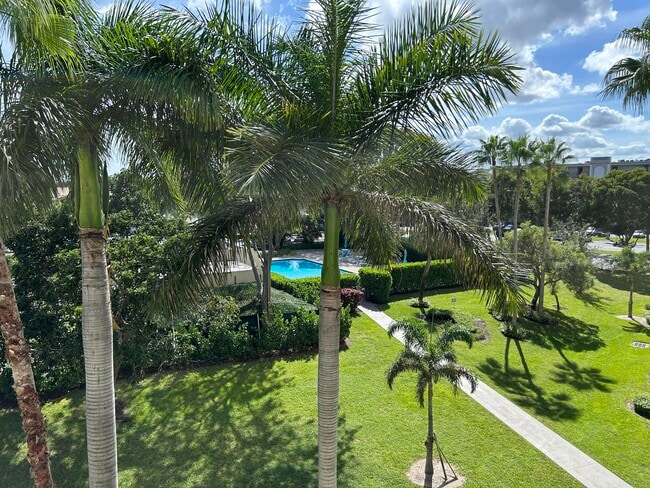 Photo - 26 Royal Palm Way Unit 405