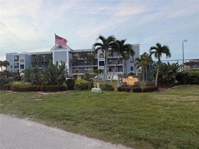 Photo - 1750 Jamaica Way Unit 122