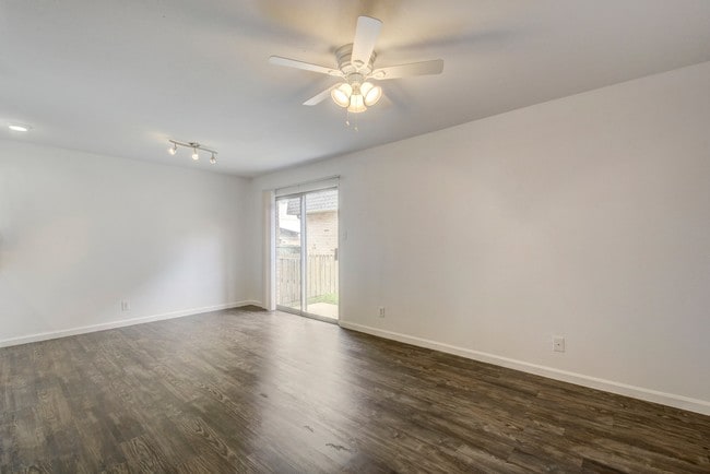 Brentwood Townhomes