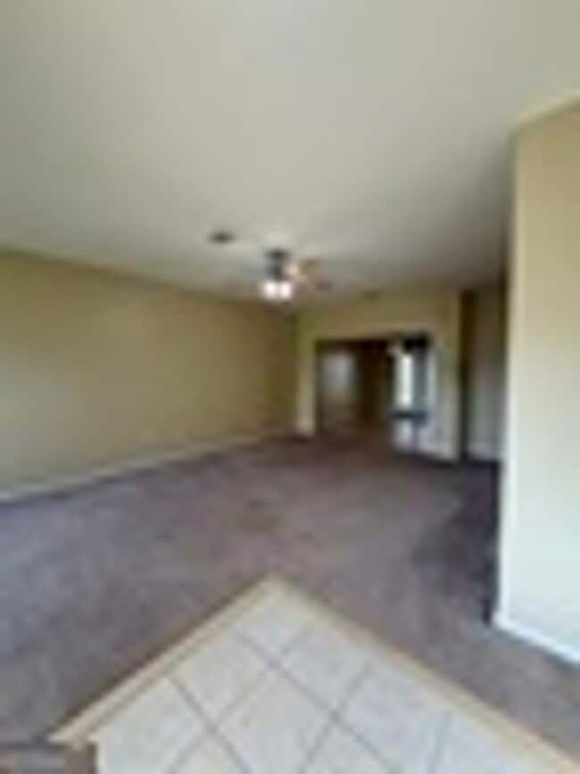 200 Royal Palms Ave Unit 1