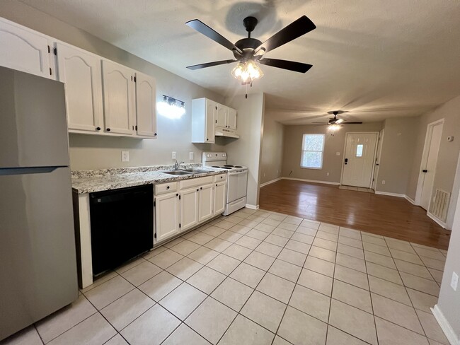 Photo - 1402 Hicks Rd Unidad C