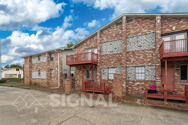 Building Photo - 513 Tuscaloosa Ave Unit C