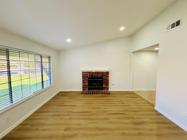 Photo - 2730 E Ave K4