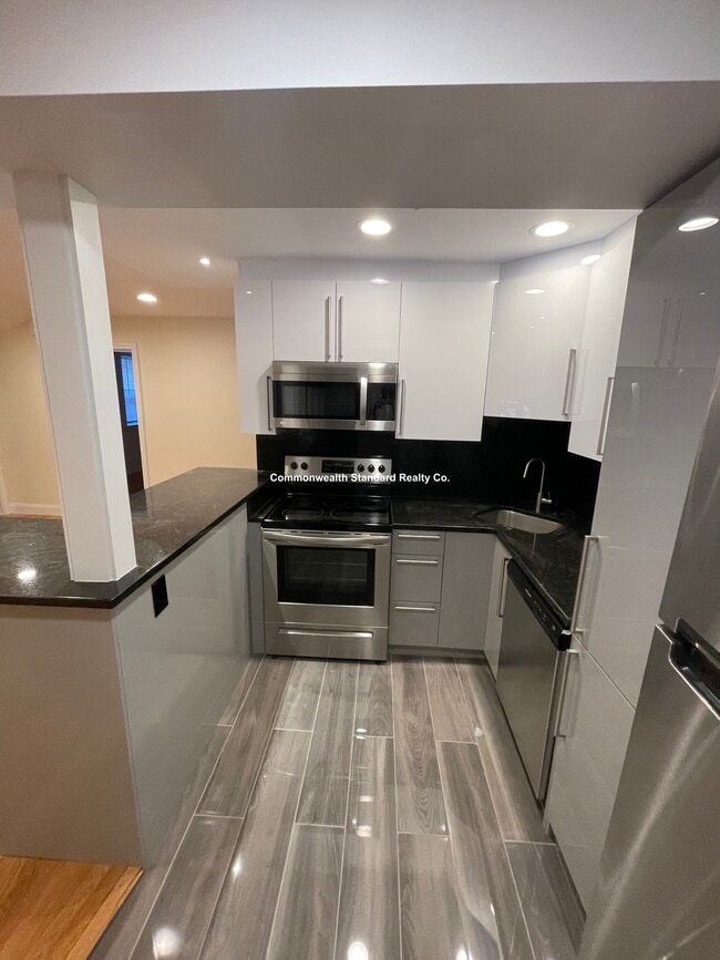 Photo - 1801 Beacon St Unidad 2