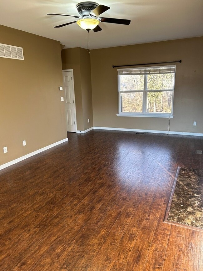 Photo - Wonderful, newer 2 Story home in O'Fallon, MO!