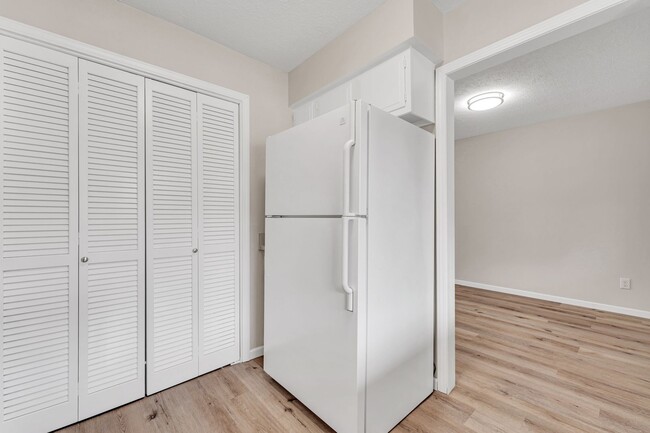 Photo - Hickory Village 55 Plus, LLC - 3700 E Cherry St Springfield, MO 65809