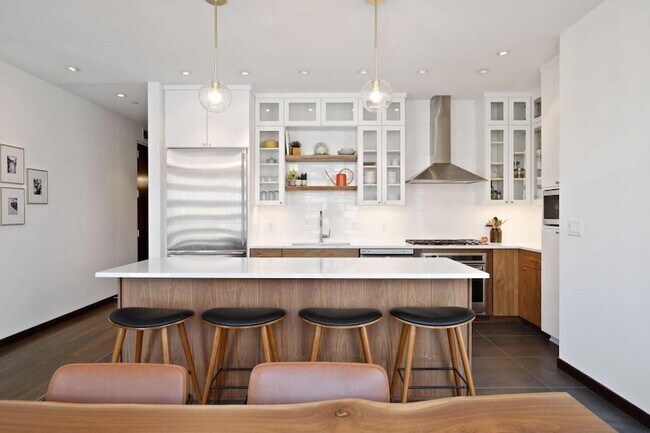 Photo - 201 S 11th St