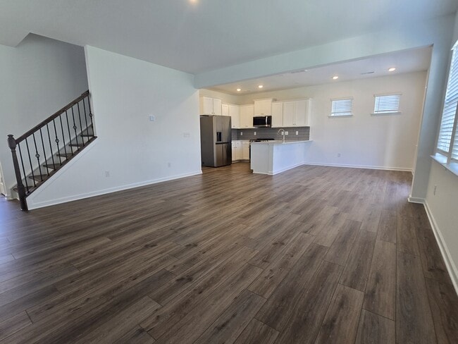 Photo - 5525 Hydrangea St
