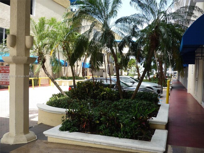 Photo - 7601 E Treasure Dr Unidad 1901