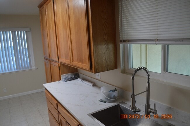 Photo - 768 Julian St