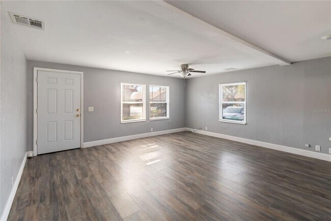 Photo - 312 Eron Way Unidad 4