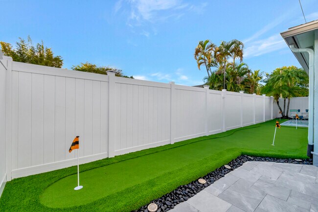 Photo - 310 Gulfstream Dr
