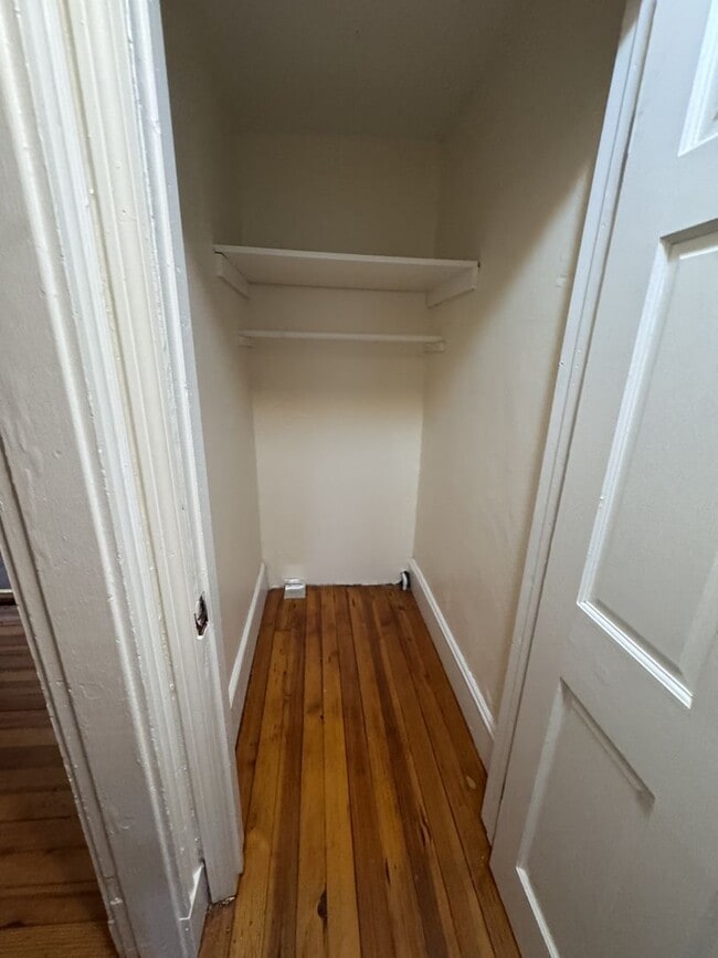 Photo - 1bed apartment in Watertown available in 9/1