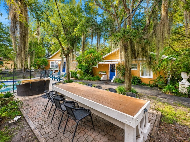 Photo - 303 Lang Rd Unit SI ID1495041P