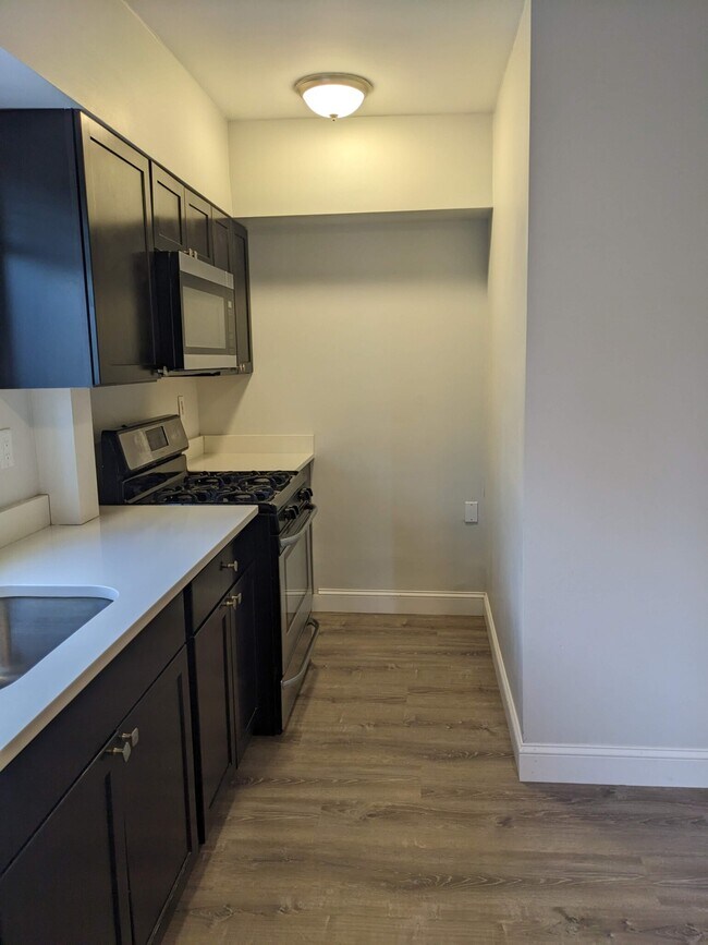 Photo - 25 Moreland St Unit 2