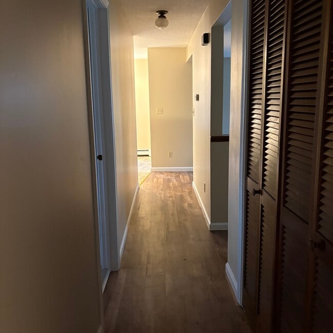 10 Dewey Ave