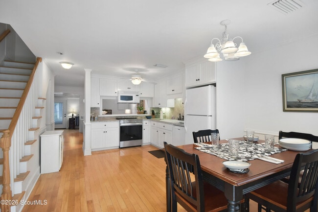 Photo - 1000 Mallery St Ext