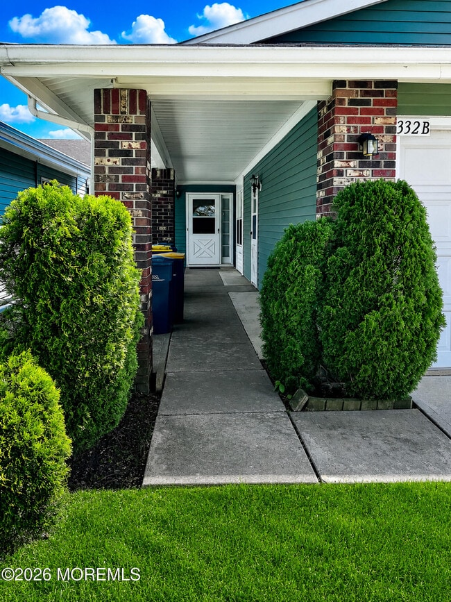 Photo - 332B Quinton Dr