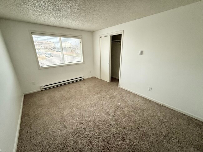 Photo - 418 Kings Ct Unit D